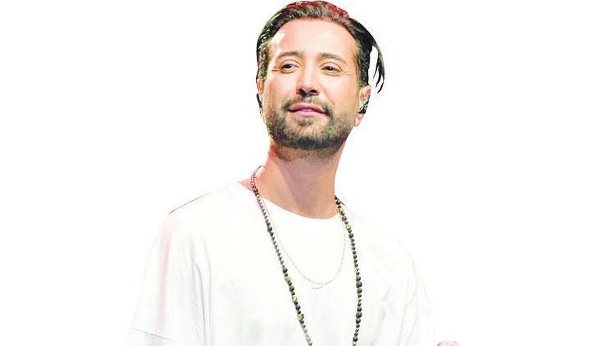 Tan Taşçı, saplantılı hayranına karşı 6 ay uzaklaştırma kararı aldı