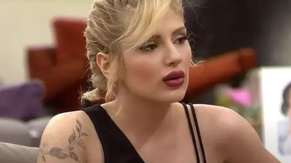 TikTok Fenomeni Aybüke Çangal, Evlilik Teklifini Doğum Gününde Aldı!