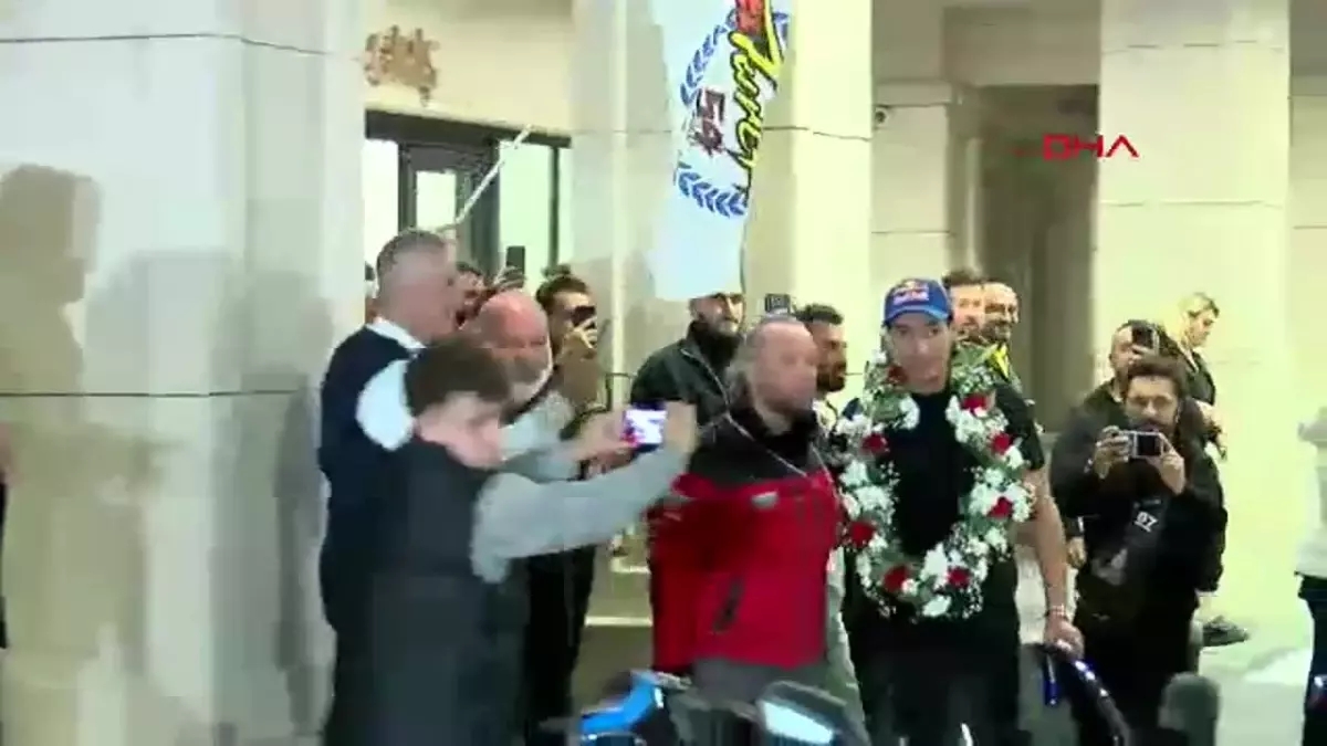 Toprak Razgatlıoğlu, 2024 Dünya Superbike Şampiyonası'nı İkinci Kez Kazandı