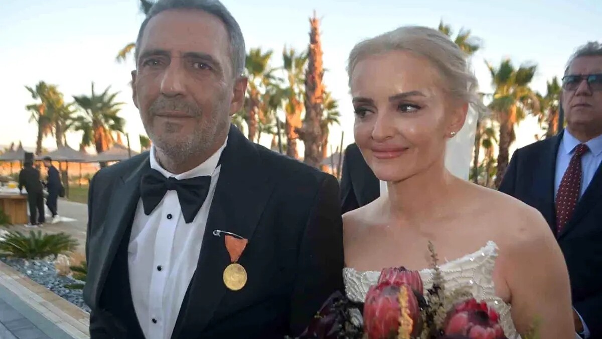 Yavuz Bingöl'e Nikah Hediyesi Olarak İstiklal Madalyası Verildi