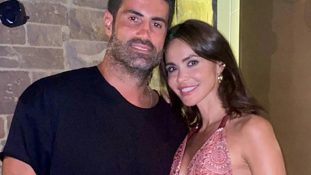 Zeynep Demirel: "Evde kararları ben alırım" açıklamasıyla boşanma iddialarını yalanladı