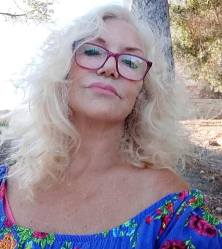 Suna Yıldızoğlu’nun Son Hali Şaşırttı, Kızı Yasemin Kay Allen Ünlü Oyuncu Çıktı!
