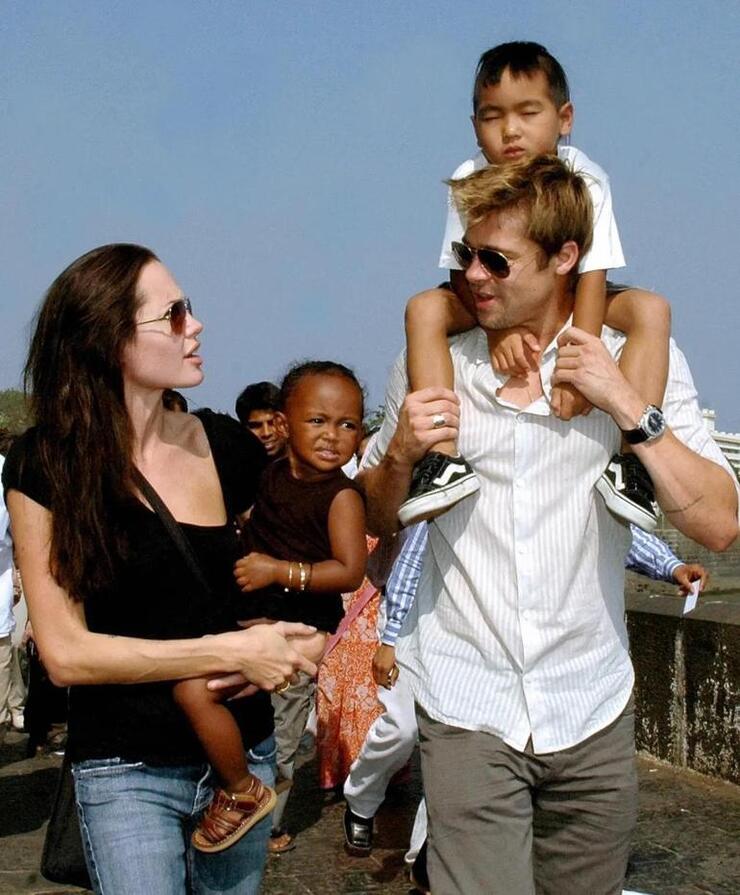 Ünlü İkizlerin Ebeveyn Kavgası Arka Planda: Angelina Jolie ve Brad Pitt'in Çocuklarına Etkisi