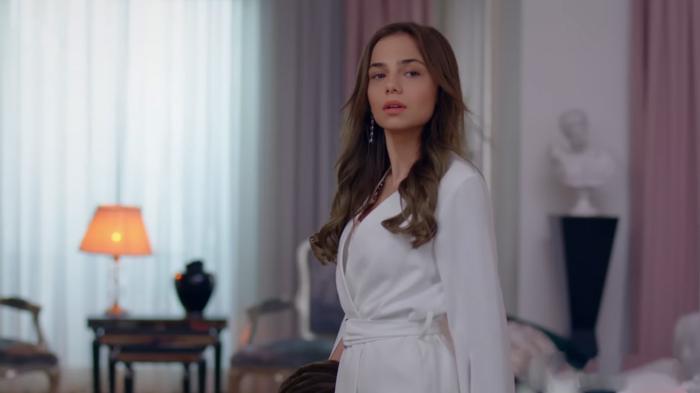 Bahar Şahin aşkı unuttuğunu açıkladı; uzun zamandır duygularını hissetmiyor