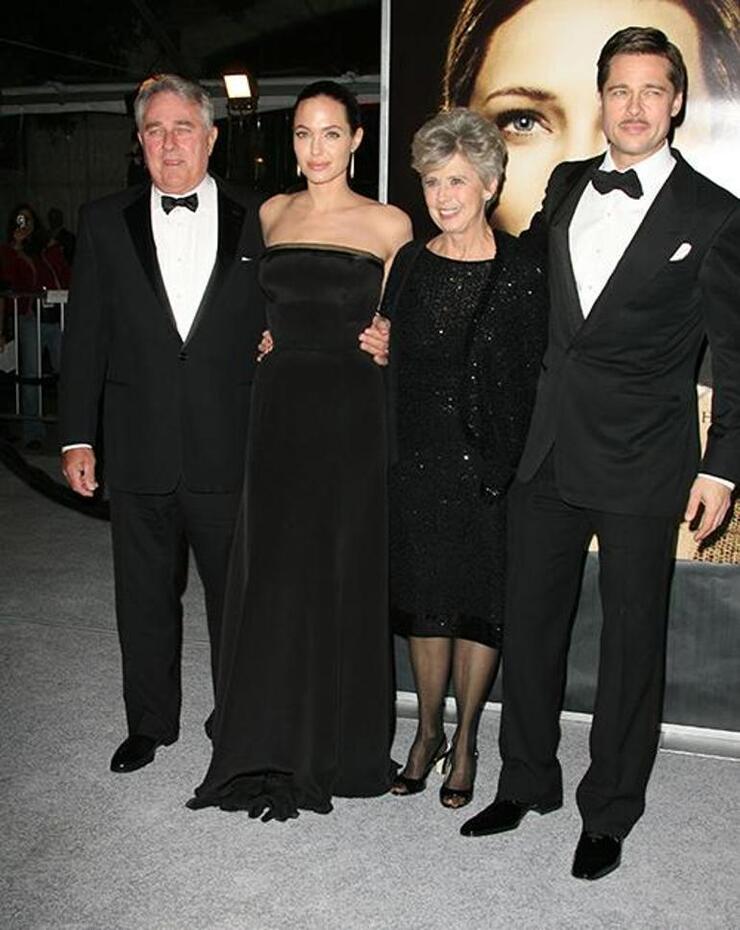 Brad Pitt ve Angelina Jolie'nin Boşanması Torunlarını Dedeleri ve Babaanneleriyle Ayırdı