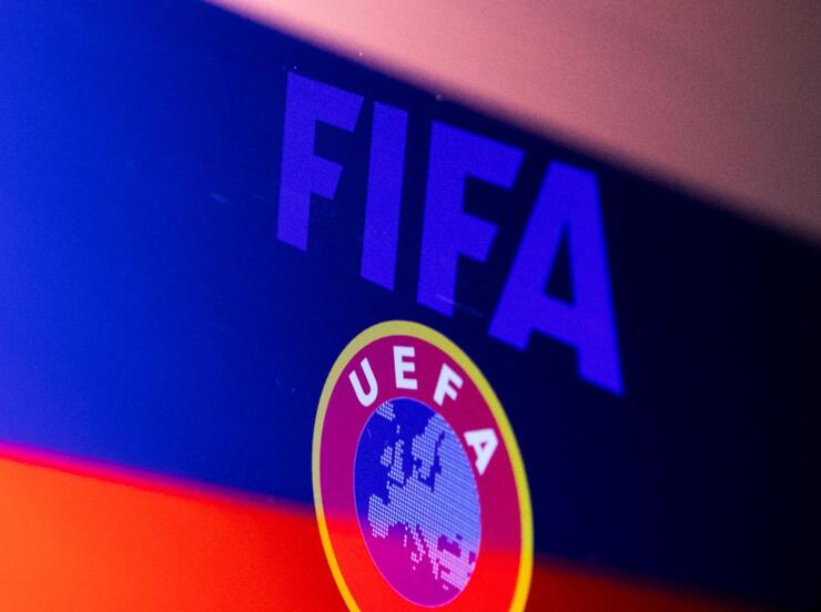 FIFA’dan Süper Lig kulüplerine transfer yasağı uyarısı! Borçlar ödenmezse oyuncu alınamayacak