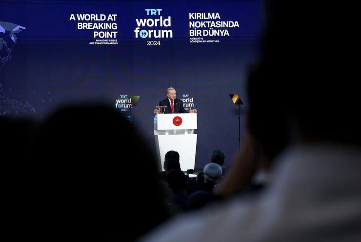 Erdoğan TRT World Forum’da BM reformunu savundu, protestoya sert yanıt verdi