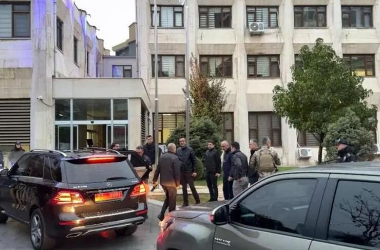 Yavaş'tan kayyum tepkisi: Meclis'e yasa değişikliği çağrısı ve halk iradesine vurgu!