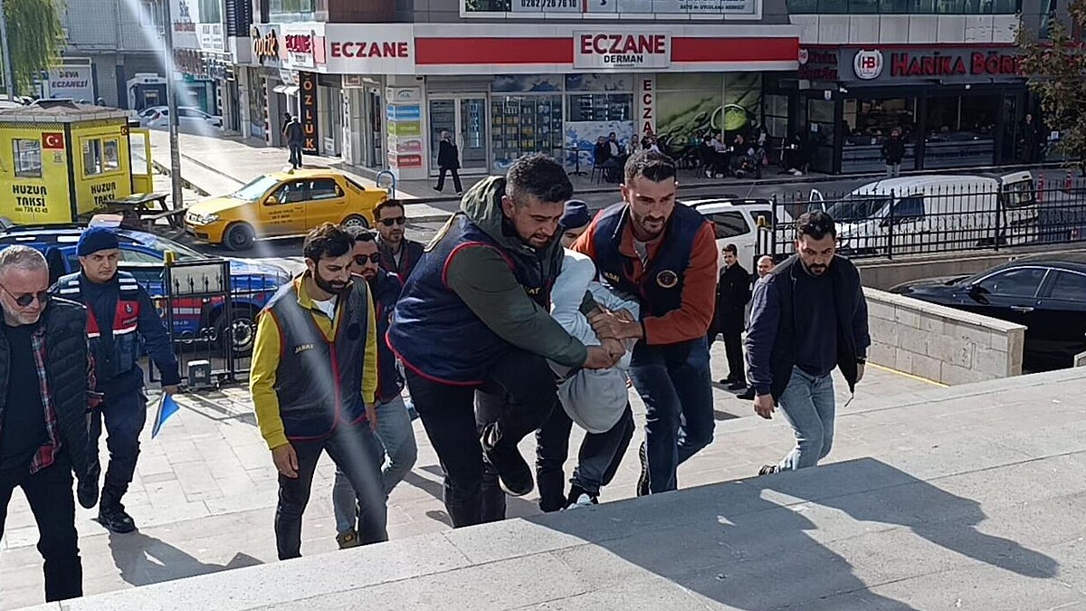 Tekirdağ'da 9 Aylık Bebek Anne ve Sevgilisinin Cinsel İstismarına Uğradı!