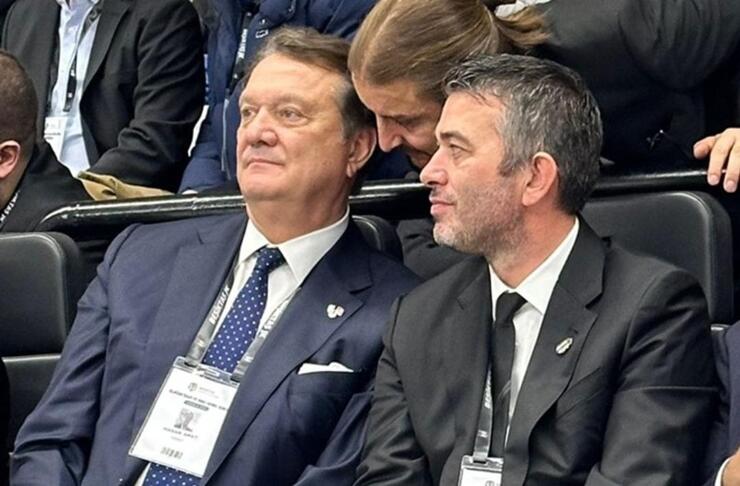 Beşiktaş'ta Şok Gelişmeler! Samet Aybaba ve Brad Friedel Görevden Alındı, Asbaşkan İstifa Etti