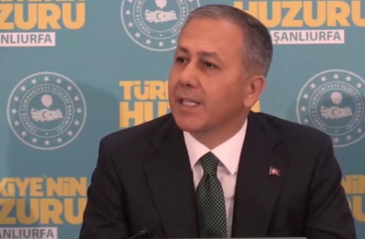 Bakan Yerlikaya'dan Ahmet Özer açıklaması: Şehir yöneticileri terör yandaşı olamaz
