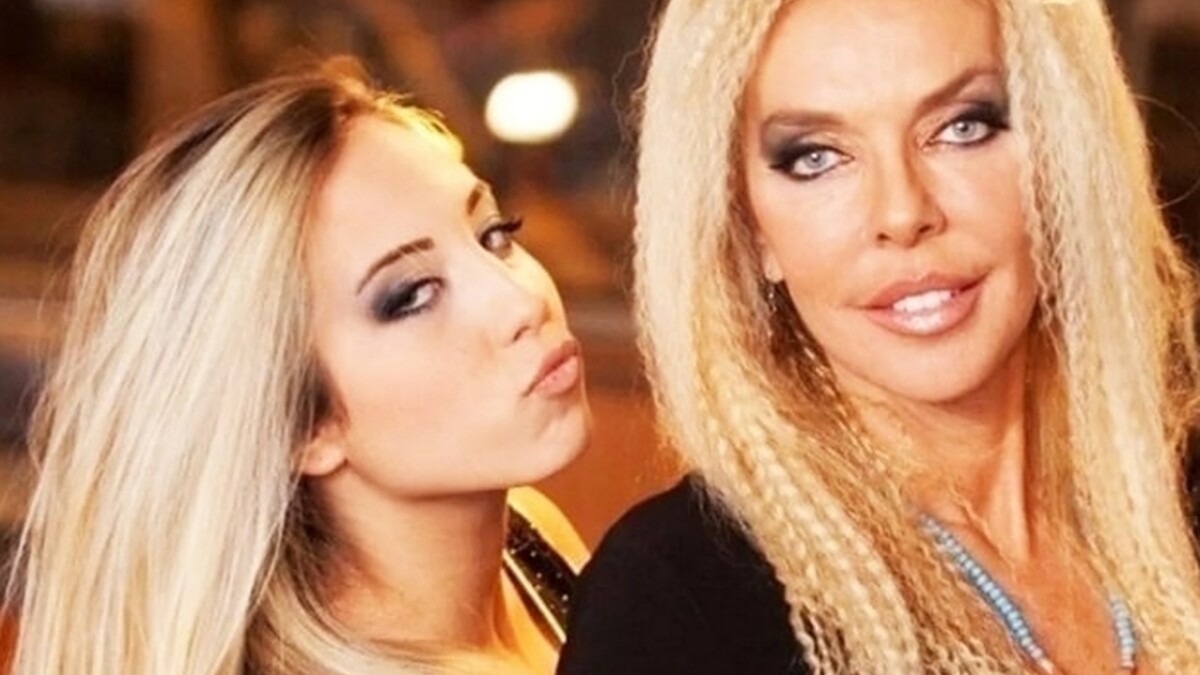 Ahu Tuğba'nın kızı Anjelik, annesinin kaybıyla yaşadığı büyük acıyı ilk kez anlattı!