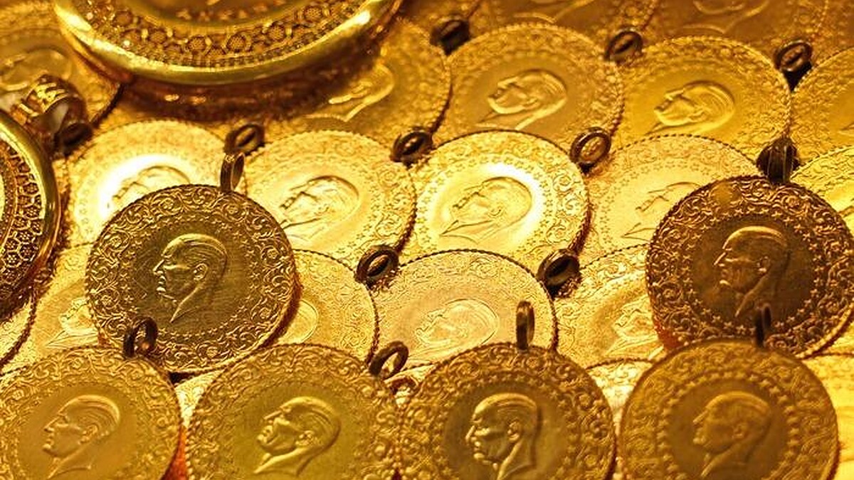 "Altın Yatırımcılarına Çarşamba Uyarısı: Fırsatlar Kaçmadan Değerlendirilmeli"