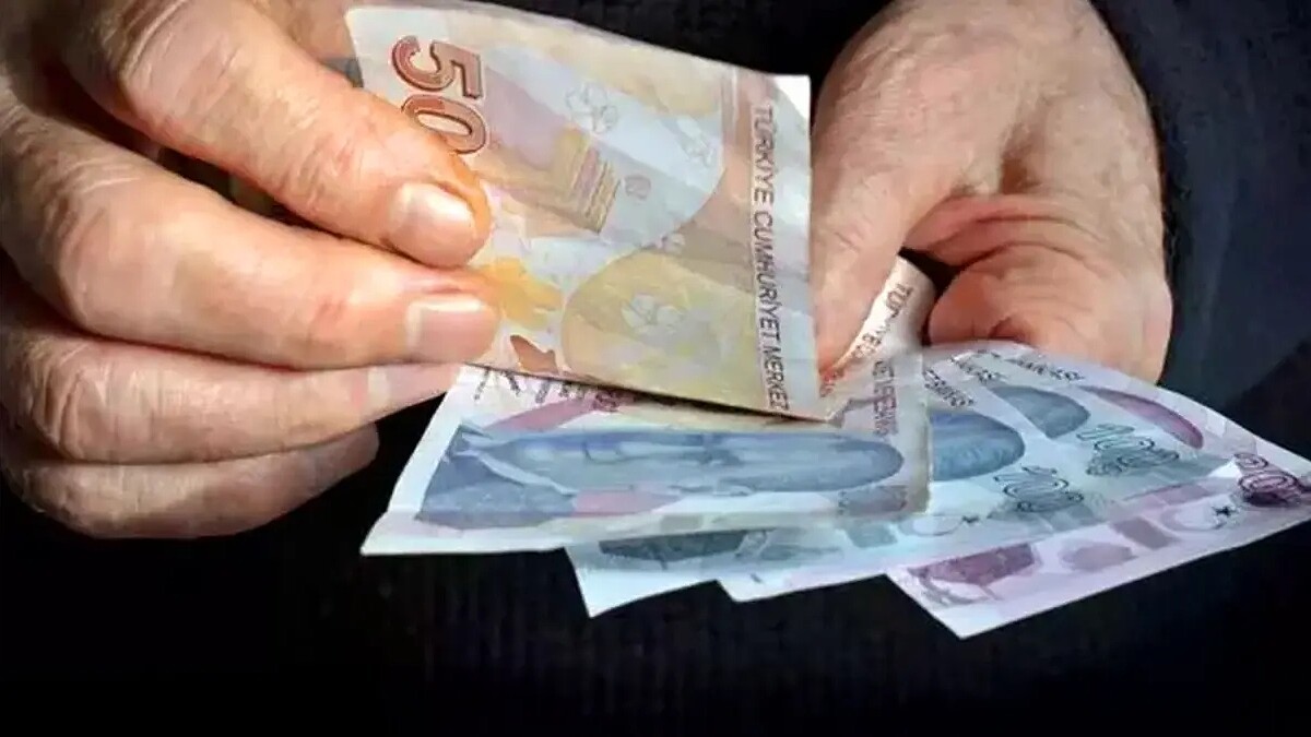 Asgari Ücret Beklentisi 25 Bin Lira, Vatandaşlar Geçim Sıkıntısına Dikkat Çekiyor