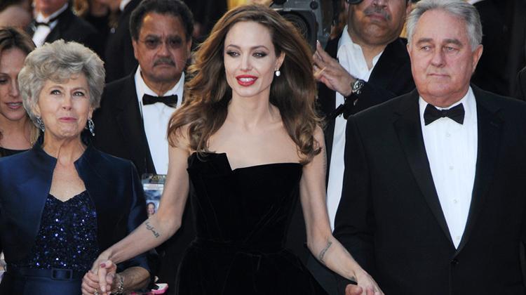 Brad Pitt ve Angelina Jolie'nin Boşanması Torunlarını Dedeleri ve Babaanneleriyle Ayırdı
