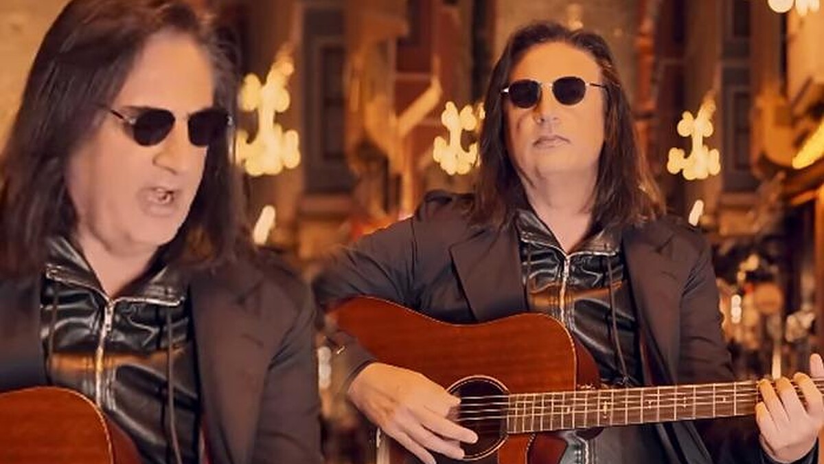 Çelik Erişçi: Dış görünümüm yerine sanatım konuşmalı, ilgi enteresan!