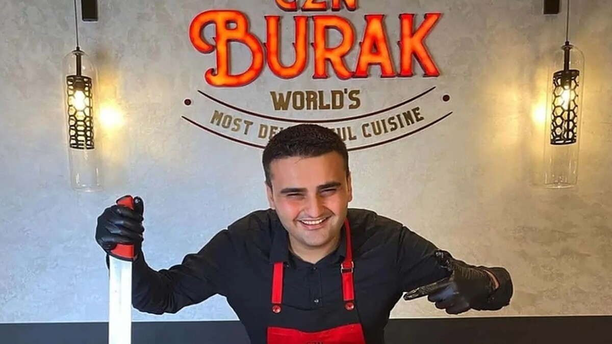 CZN Burak'ın Restoranındaki Şaşırtan Hesap! Üç Kişi 3.701,50 TL Ödedi