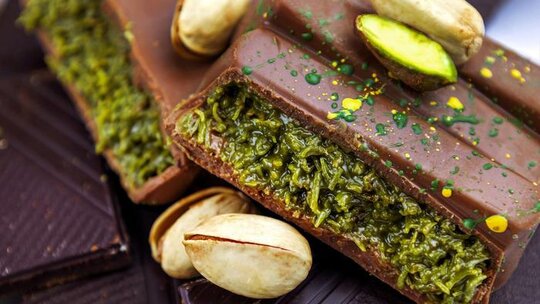 Dubai Çikolatası Talebi Antep Fıstığını ‘Yeşil Altın’a Dönüştürdü, Fiyatlar Yükseliyor