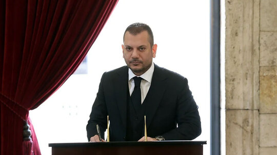 Ertuğrul Doğan: Trabzonspor’un Geleceği İçin Gençlere Yatırım ve Hakem Adaleti Çağrısı