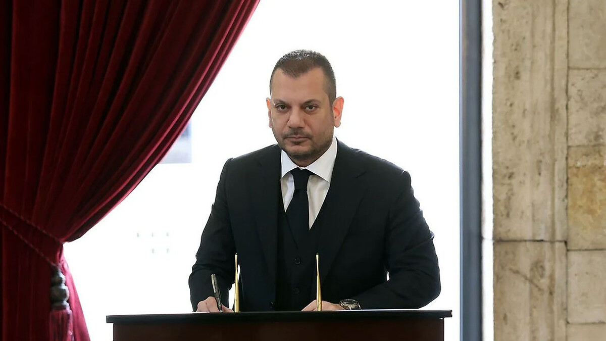 Ertuğrul Doğan: Trabzonspor’un Geleceği İçin Gençlere Yatırım ve Hakem Adaleti Çağrısı