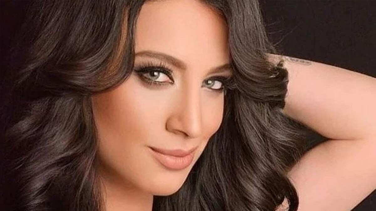 Genç Şarkıcı Duygu Kiraz Epilepsi Nöbeti Nedeniyle Hayatını Kaybetti