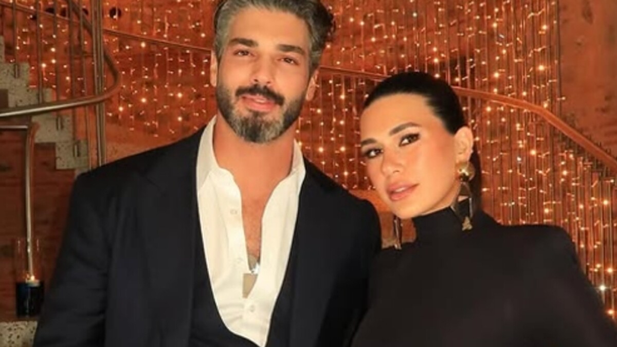 Hadise'nin Cesur Sahneleri Tartışmalara Sebep Oldu, Sibil Çetinkaya'nın Yorumu Olay Yarattı!