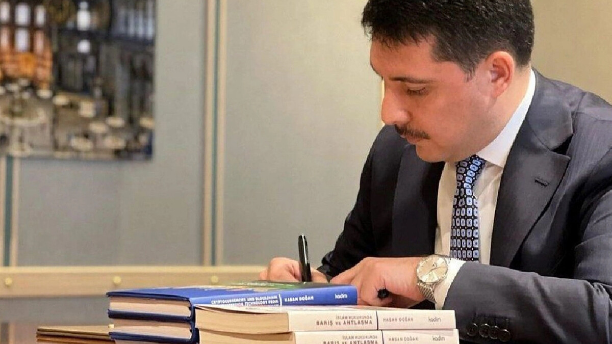 "Hasan Doğan'dan 'Osmanlı Devlet Geleneğinde Denetim' Kitabı Yayımlandı"