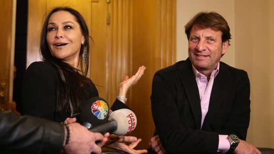 Hülya Avşar, Kaya Çilingiroğlu'nun burnuna vurgu yaptı; Çilingiroğlu'ndan esprili yanıt geldi