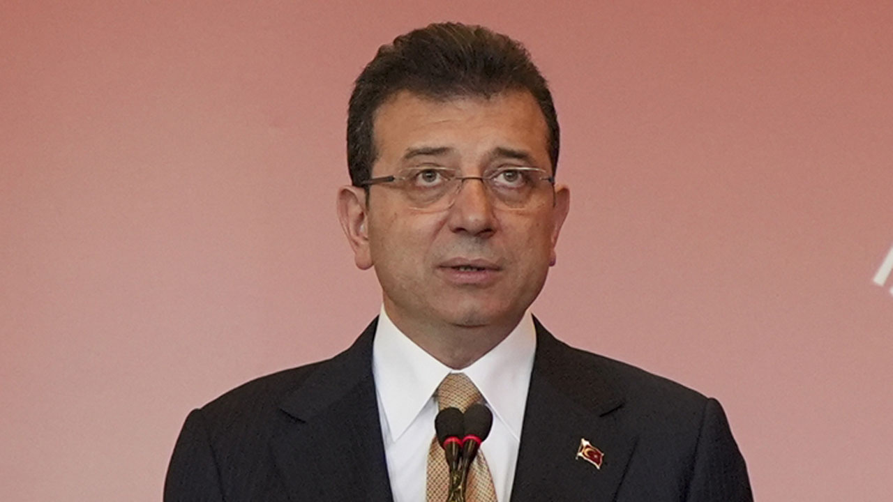İmamoğlu'na Yatay Geçiş İddiası ve Fakülte Dekanından Beklenen Açıklama Tartışılıyor
