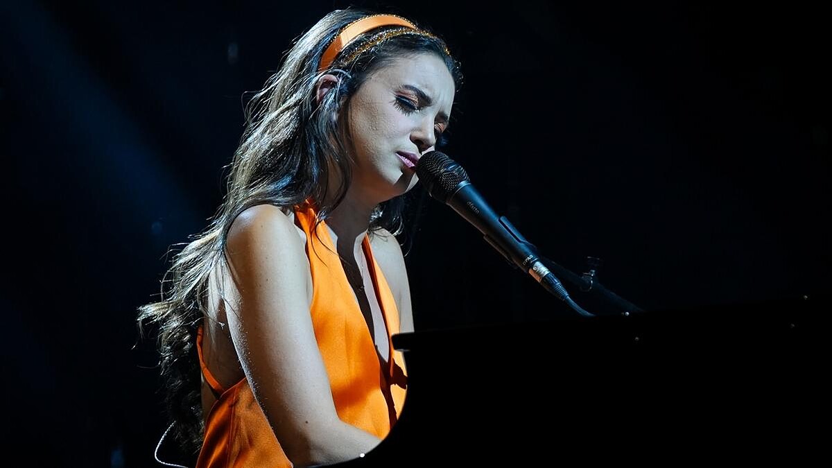 Karsu'nun İlk Çocuğunun Cinsiyeti Açıklandı: Erkek Bebek Bekliyor