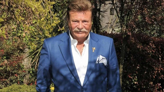 Nuri Alço'nun Yoğun Bakımdan Çıkışı: Ameliyatı Başarılı Geçti ve Taburcu Oldu