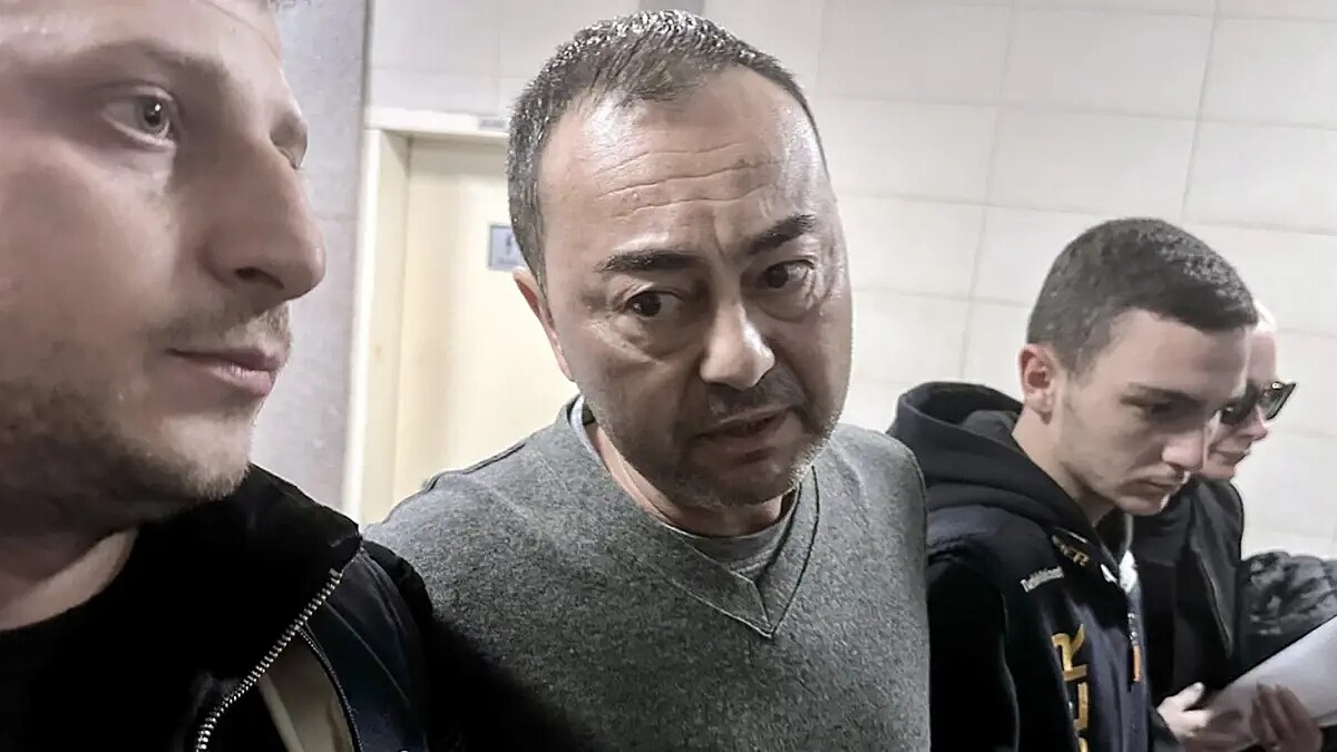 Serdar Ortaç, Malta Otel Açılışında Kumar Oyununa Düşmenin Pişmanlığını Yaşıyor