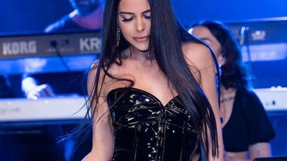 Simge Sağın 20 milyon TL değerinde yeni ev satın aldı ve tadilatını tamamladı!