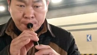 Tekirdağ’da Zurna Çalan Çinli Mühendis Tao Jıanwaı Sosyal Medyada İlgi Odağı Oldu