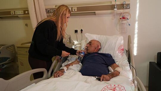 Türkiye'de Nadir Ameliyatla Hayata Dönen Emekli Öğretmen Tuncer Poşluk'un Hikayesi