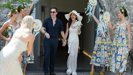 Ünlü çift Ed Westwick ve Amy Jackson, muhteşem düğünlerinde hamilelik müjdesi verdi!