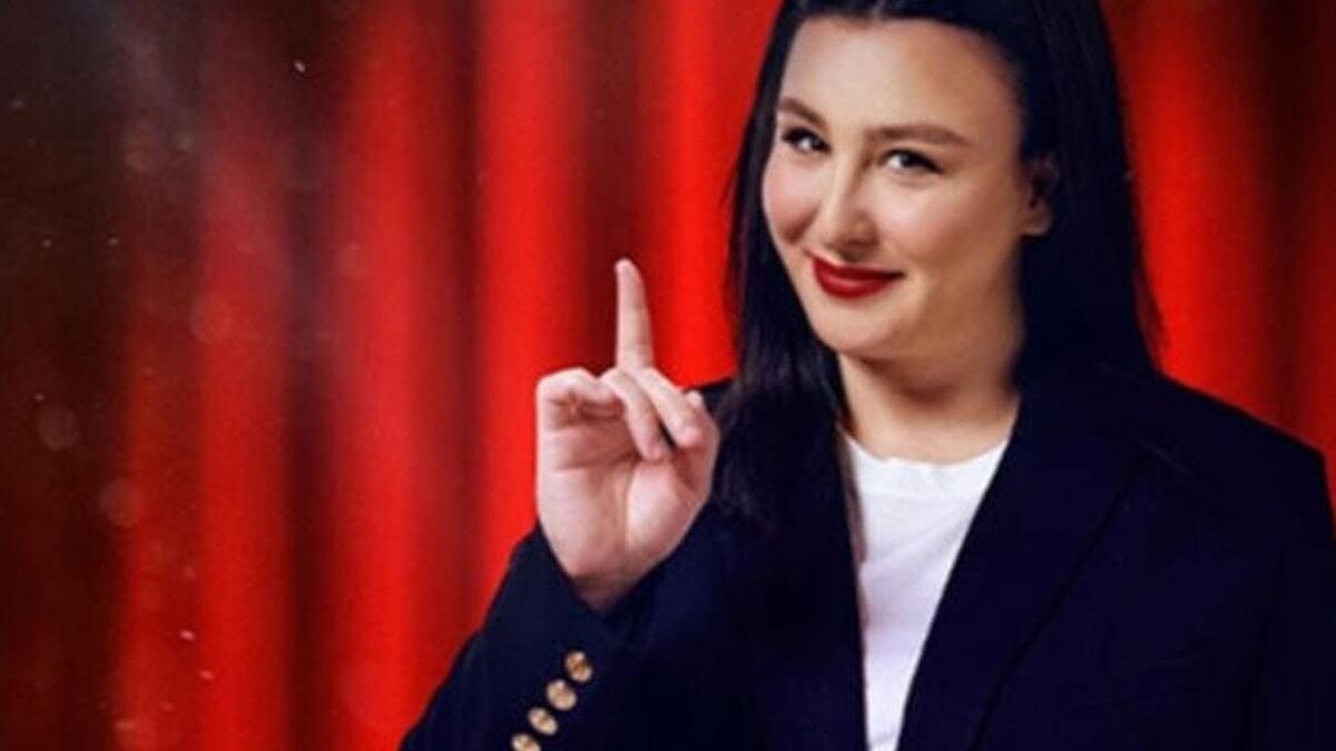 Yasemin Sakallıoğlu'ndan Dubai çikolatasına tepki: Popüler kültür dışında kalalım