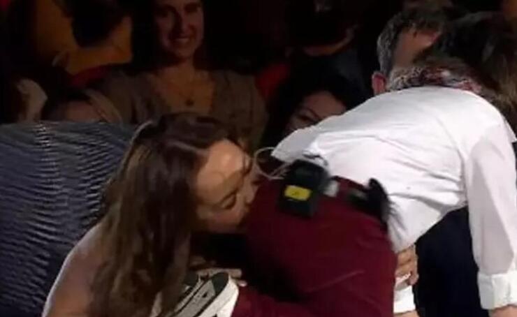 Baha Bayırlı'nın Yetenek Sizsiniz'deki Performansı ve Sosyal Medyada Gündem Olması