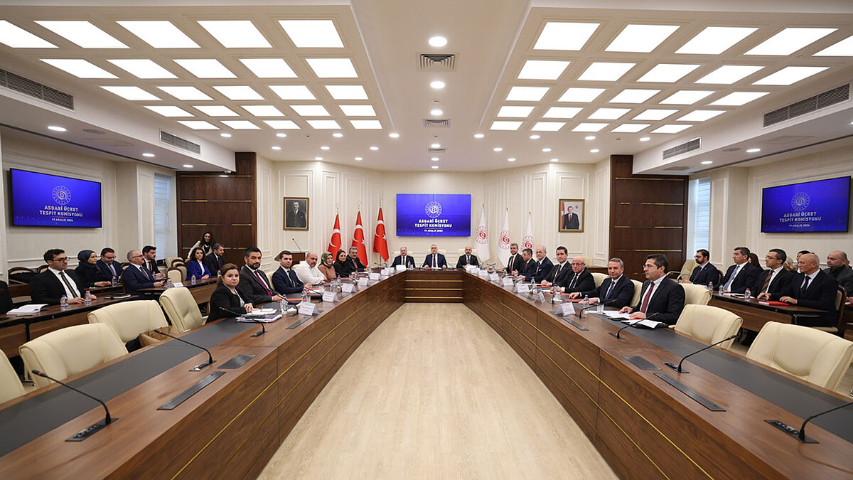 2025 Asgari Ücret İçin Tespit Komisyonu Üçüncü Toplantısını Gerçekleştirdi!