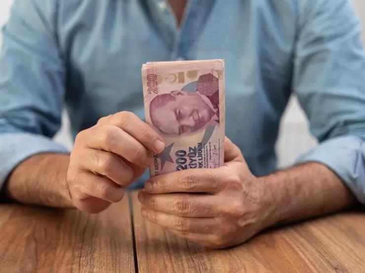 Zam oranları netleşiyor! Memur ve emekli maaşı için en düşüğünden en yükseğine tüm ihtimaller bir tabloda