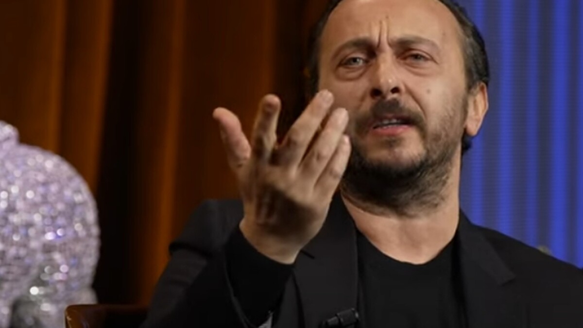 Ali Atay'dan Hamilelik Açıklaması! Hazal Kaya'dan Olay Yaratacak Haciz Tepkisi!