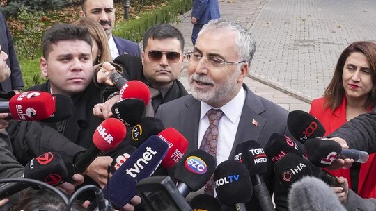 "Asgari Ücret Tespit Komisyonu Öncesi Bakan Işıkhan'dan Sosyal Diyalog Vurgusu"