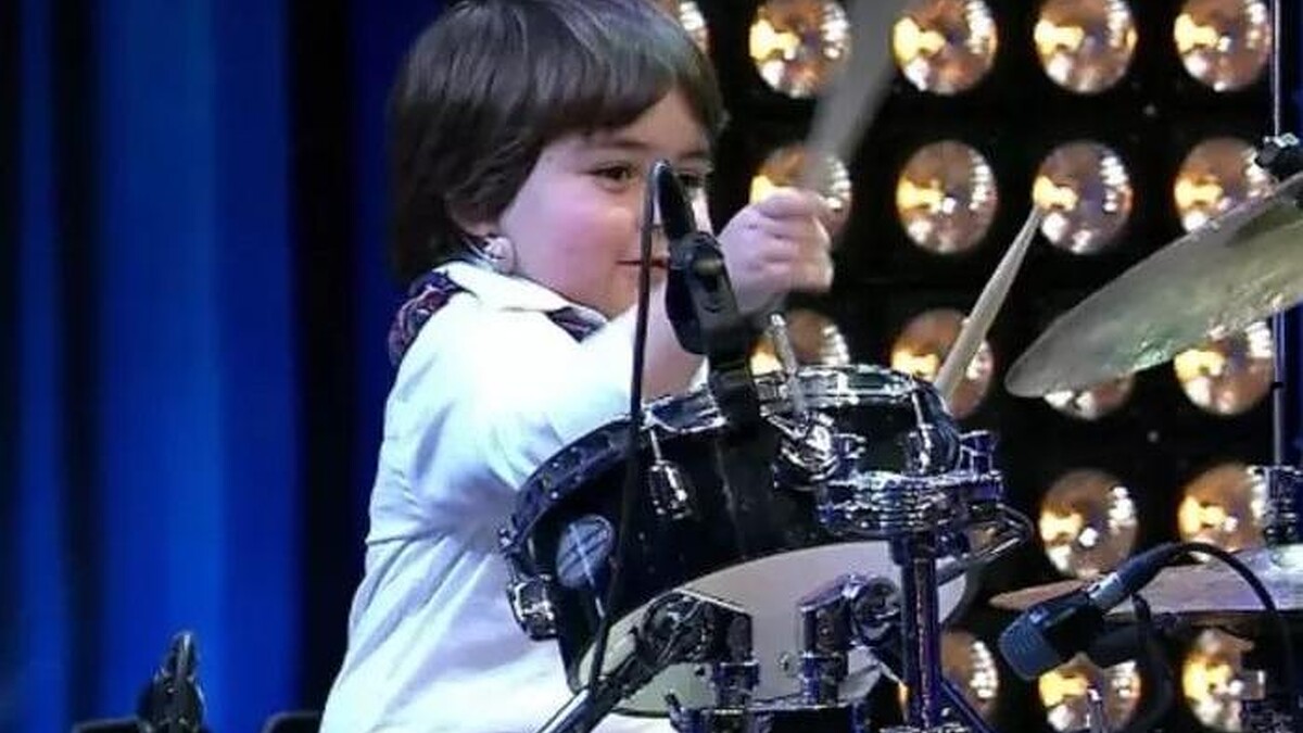 Baha Bayırlı'nın Yetenek Sizsiniz'deki Performansı ve Sosyal Medyada Gündem Olması