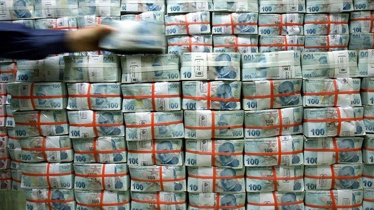 Cari Açık 2024 Ekim'le Birlikte 7,7 Milyar Dolar Seviyesine Düşecek