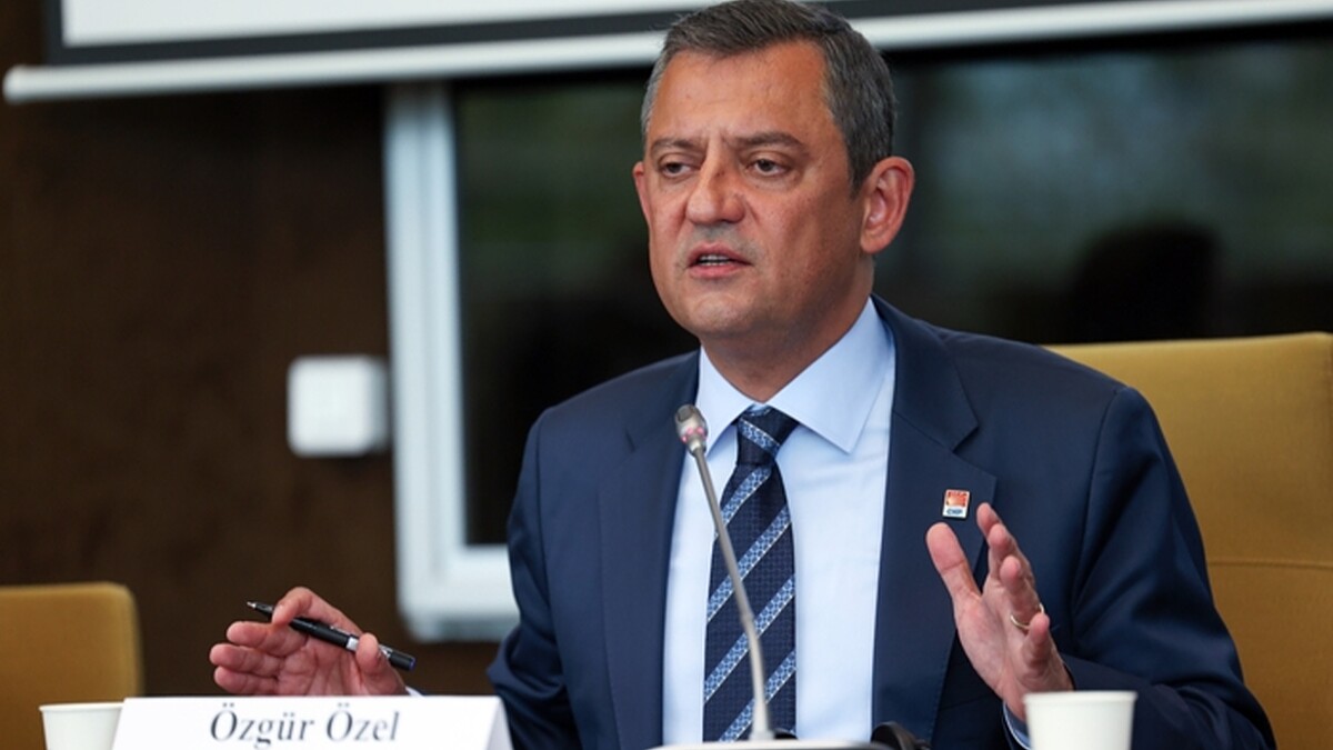 CHP Lideri Özgür Özel, Asgari Ücret Önerisini 30 Bin Lira Olarak Duyurdu