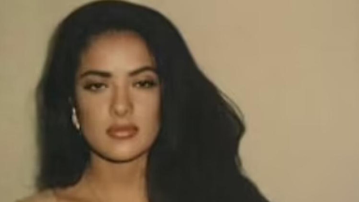 Geçmişini kimseden saklamıyor… Yılanlı dans ile şöhreti bulmuştu – Haberler Magazin