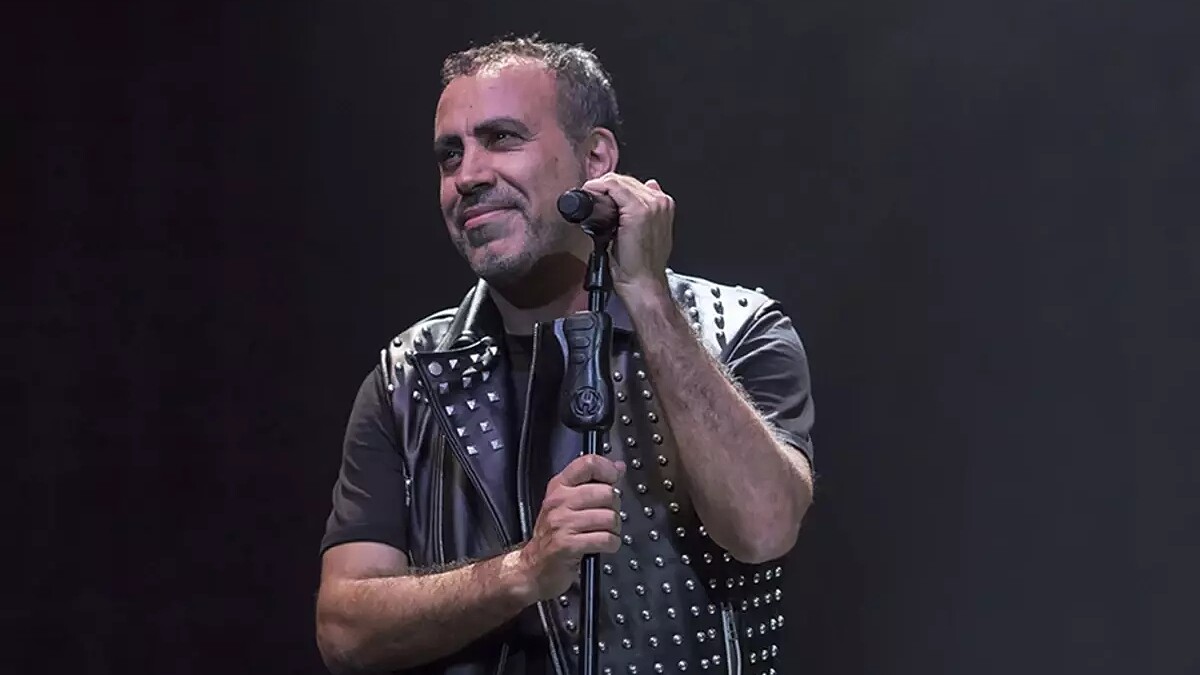 Haluk Levent, göğüs ağrısı nedeniyle hastaneye kaldırıldı ve müşahede altında tutuluyor