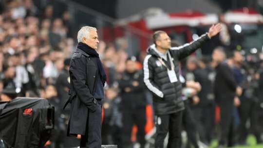 Jose Mourinho: Beşiktaş’a karşı kötü sonuç, oyunumuzu yansıtmıyor mesajı verdi