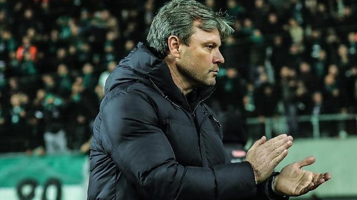 Kocaelispor Teknik Direktörü Ertuğrul Sağlam, görevinden istifa ettiğini duyurdu