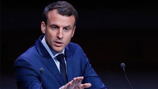 Macron, hükümetin düşmesinin ardından yeni başbakan atayacak; istifa çağrıları artıyor